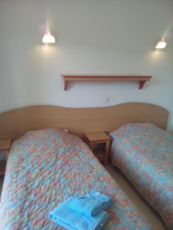 La Roche Du Tresor Village Vacances Longevilles-Mont-dʼOr Екстериор снимка